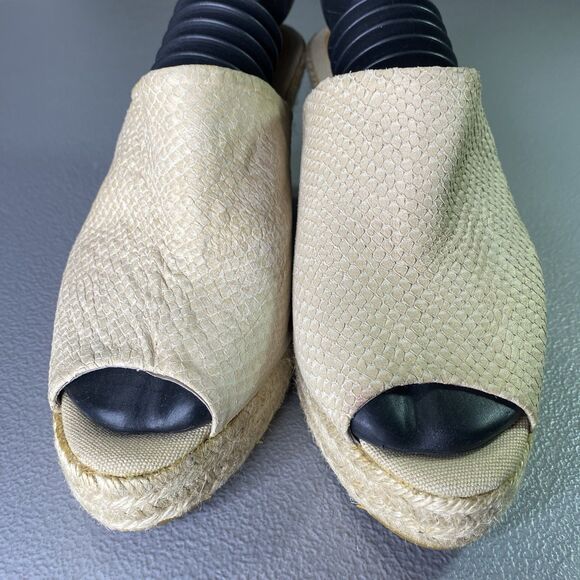 KANNA Suede Snake Embossed Espadrille Wedge Platform Mules Womens 40 9.5 Beige - Picture 11 of 12